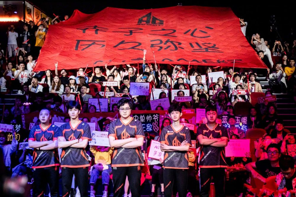 GamerLegion 签下了 kursy 来替代 sl3nd ⁠