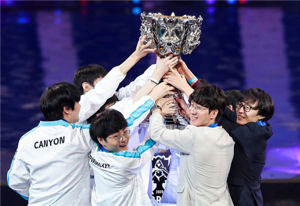 Complexity的财务概览对于 2024